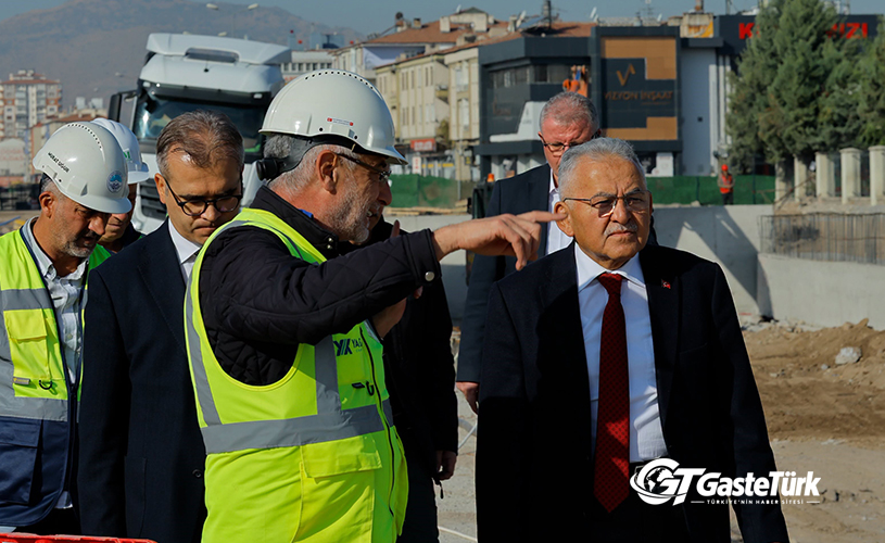 Başkan Büyükkılıç, Kartal Katlı Kavşağı'nda Çalışmaları İnceledi