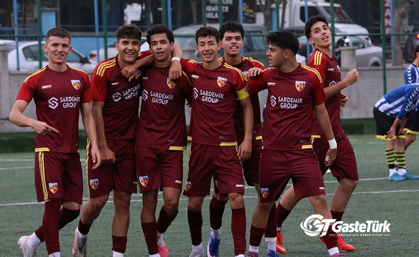 Kayserispor U19 fırtına gibi esiyor! 4’te 4 yaparak liderliğini sürdürdü