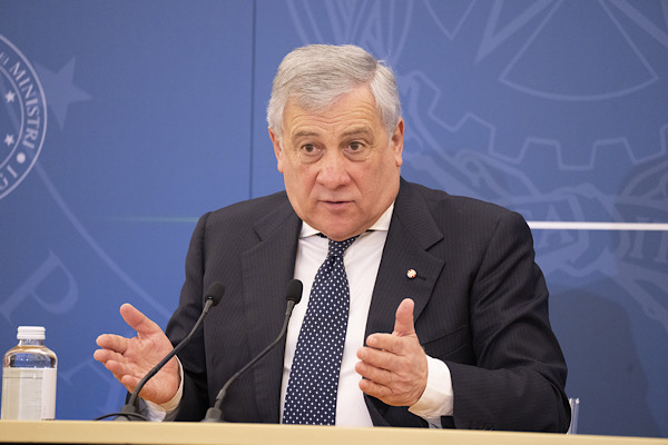 Tajani: Japonya'daki gelişen durumu yakından takip ediyorum